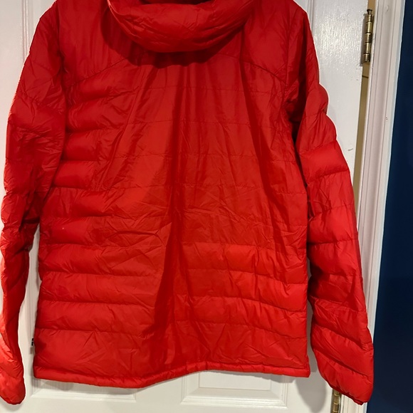 Mens Fjallraven Packable Down Jacket in XL - Picture 6 of 6